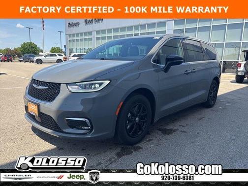 Ceramic Gray Clearcoat 2025 Chrysler Pacifica Select