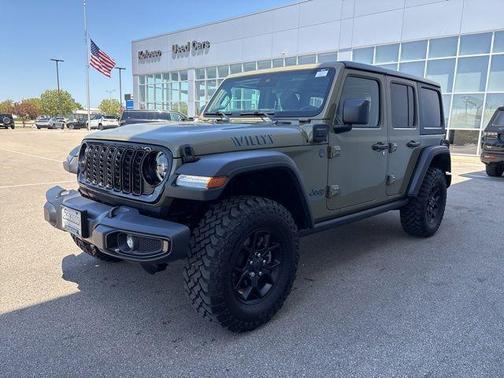 41 2025 Jeep Wrangler 4xe Sport