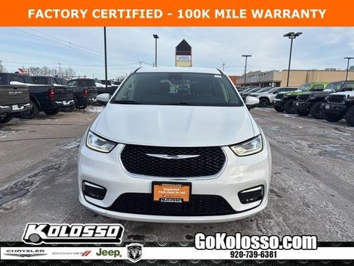 2023 Chrysler Pacifica Touring-L