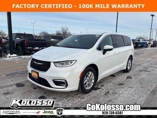 2023 Chrysler Pacifica Touring-L