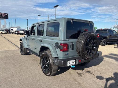 Anvil Clearcoat 2024 Jeep Wrangler 4xe Sahara