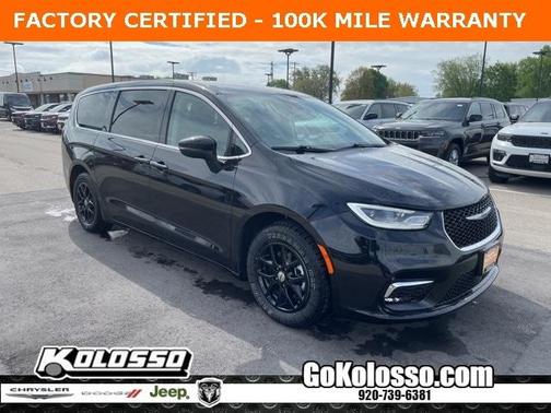 2023 Chrysler Pacifica Touring-L