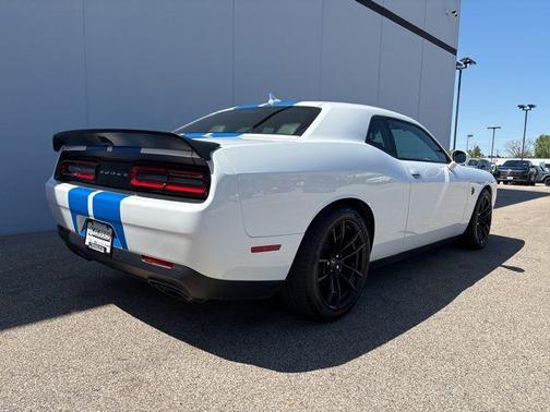 White Knuckle Clearcoat 2023 Dodge Challenger SRT Hellcat