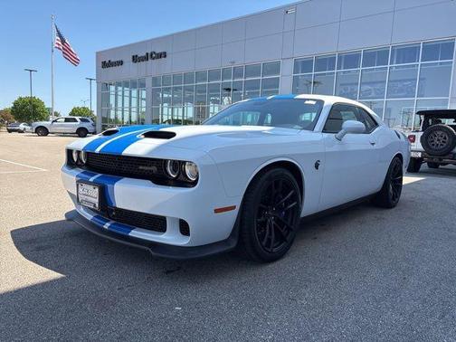 White Knuckle Clearcoat 2023 Dodge Challenger SRT Hellcat