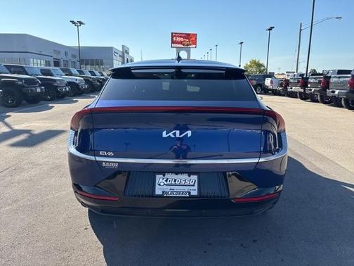 2022 Kia EV6 Wind