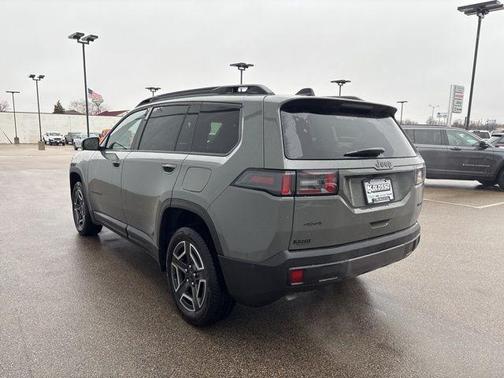 2026 Jeep Cherokee LAREDO/LIMITED