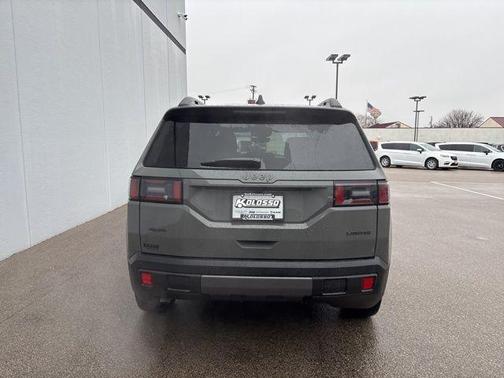 2026 Jeep Cherokee LAREDO/LIMITED