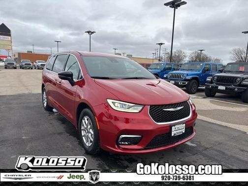 2025 Chrysler Pacifica Select