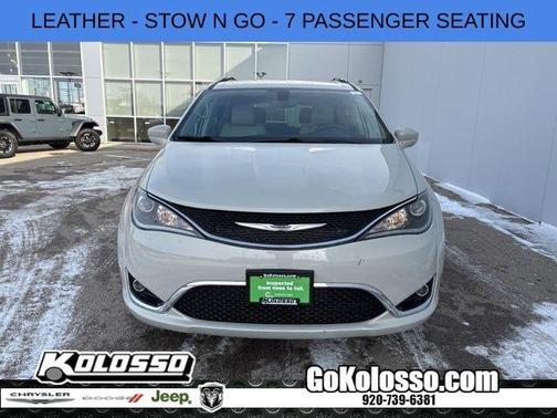 2020 Chrysler Pacifica Touring-L