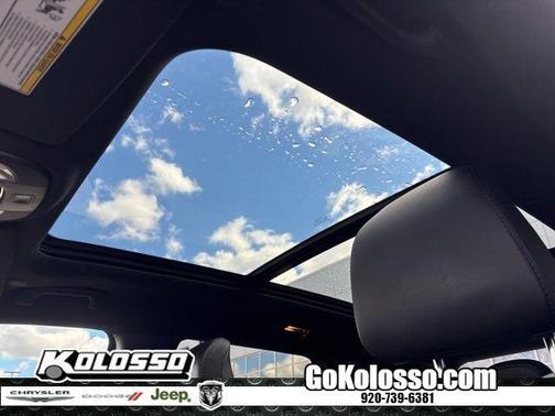 Diamond Black 2025 Jeep Compass Limited