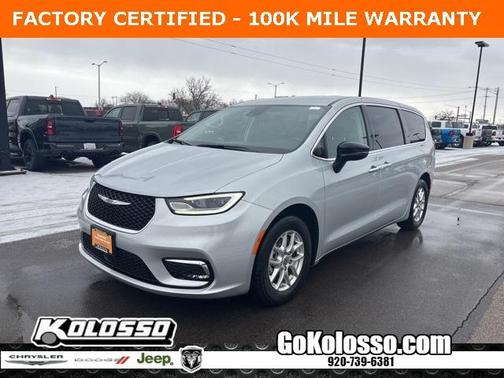 2024 Chrysler Pacifica Touring-L