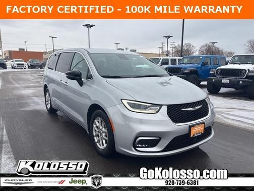 2024 Chrysler Pacifica Touring-L