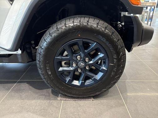 Bright White Clearcoat 2026 Jeep Wrangler Sport