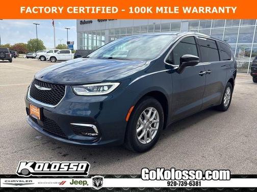 Fathom Blue Pearlcoat 2025 Chrysler Pacifica Select