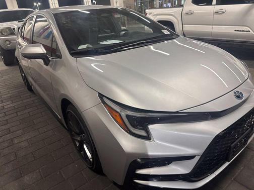 Classic Silver Metallic 2025 Toyota Corolla Hybrid SE