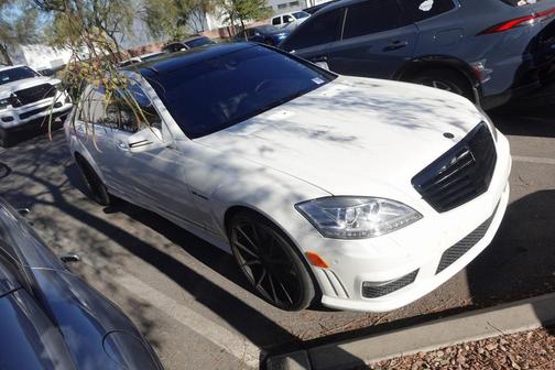 2011 Mercedes-Benz S-Class S 63 AMG