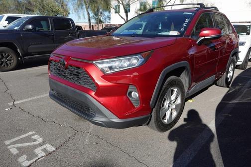 2020 Toyota RAV4 XLE
