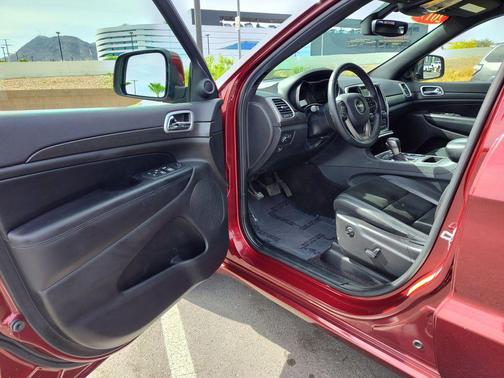 2017 Jeep Grand Cherokee Altitude