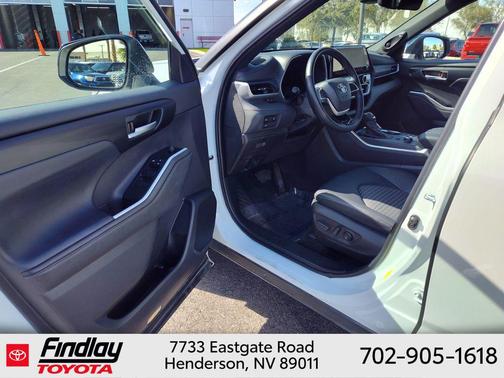 2025 Toyota Highlander XSE