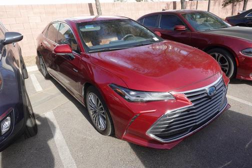2019 Toyota Avalon Hybrid Limited