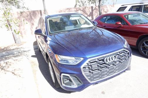 2022 Audi Q5 45 S line Premium