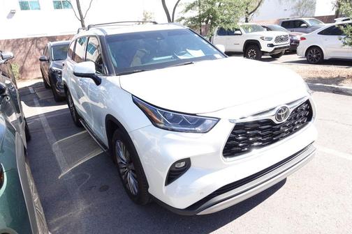 Blizzard Pearl 2021 Toyota Highlander Platinum