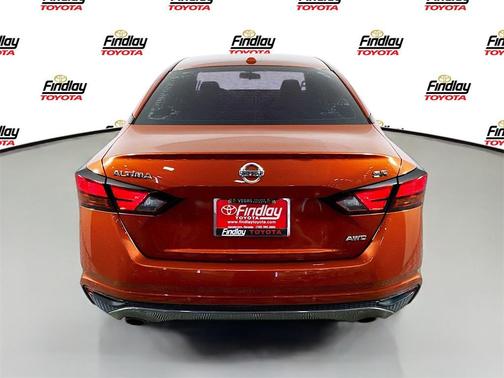 2021 Nissan Altima SR Intelligent AWD