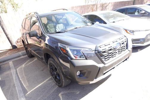 Magnetite Gray Metallic 2025 Subaru Forester Wilderness