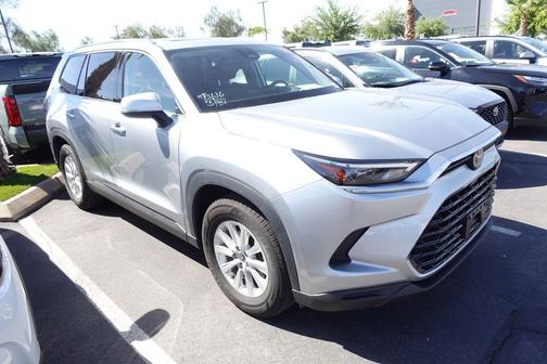 Celestial Silver Metallic 2025 Toyota Grand Highlander XLE