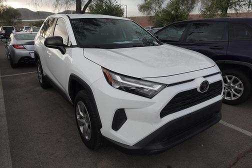 2023 Toyota RAV4 LE