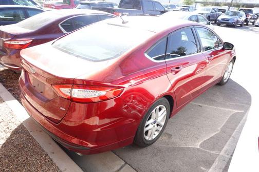 RUBY RED TINTED CLEARCOAT 2016 Ford Fusion SE