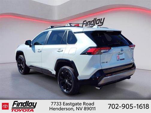 2022 Toyota RAV4 Hybrid SE