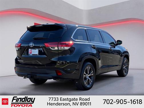 2019 Toyota Highlander LE I4