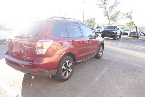 Venetian Red Pearl 2018 Subaru Forester 2.5i