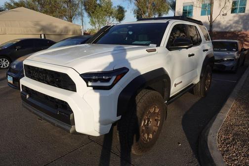 2025 Toyota 4Runner Hybrid Trailhunter