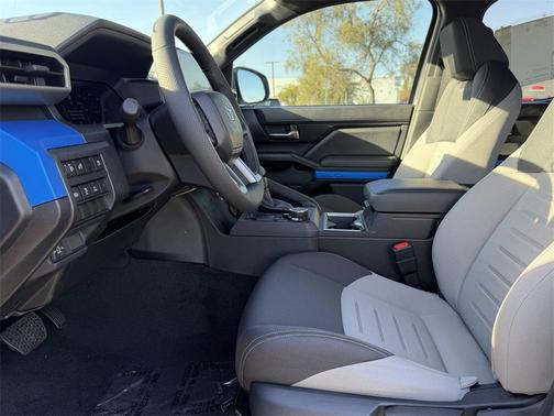 2025 Toyota Tacoma Hybrid TRD Off Road