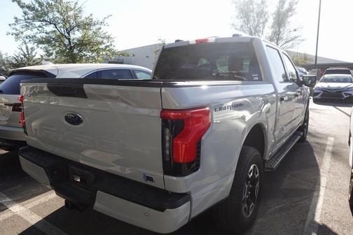 2023 Ford F-150 Lightning XLT