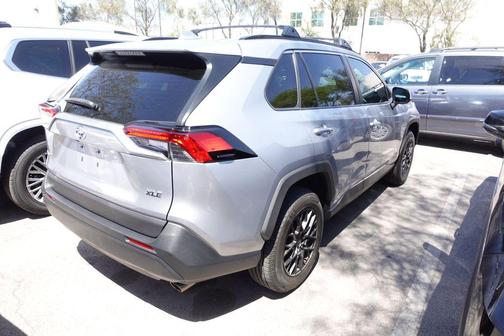 Silver Sky Metallic 2021 Toyota RAV4 XLE
