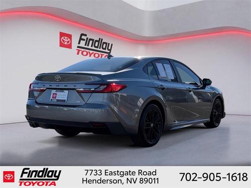 2025 Toyota Camry SE