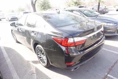 2016 Lexus ES 350 Base