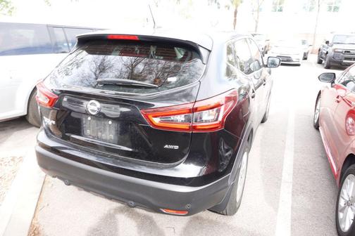 2020 Nissan Rogue Sport S