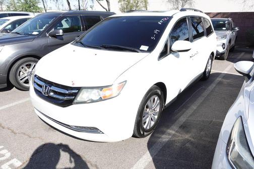White 2015 Honda Odyssey EX-L