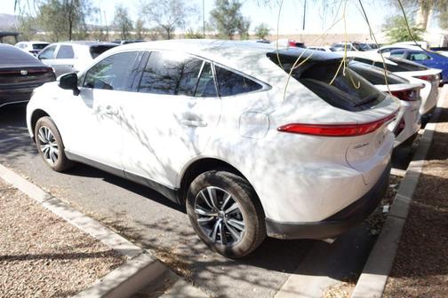 Blizzard Pearl 2021 Toyota Venza LE