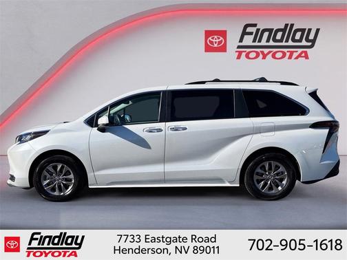 2023 Toyota Sienna XLE