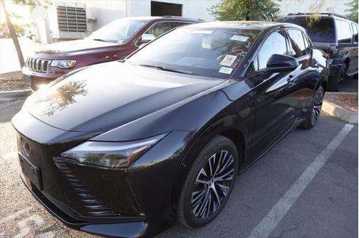 2023 Lexus RZ 450e Luxury