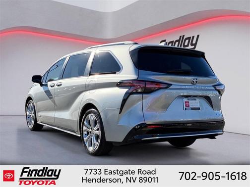 2021 Toyota Sienna Platinum 7 Passenger
