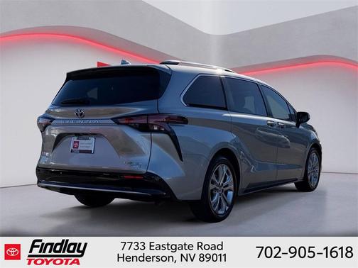 2021 Toyota Sienna Platinum 7 Passenger