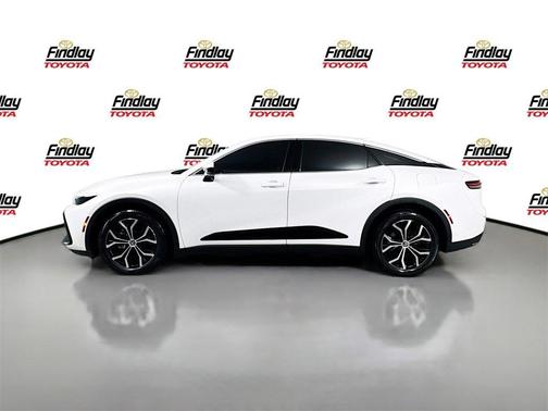 2024 Toyota Crown XLE