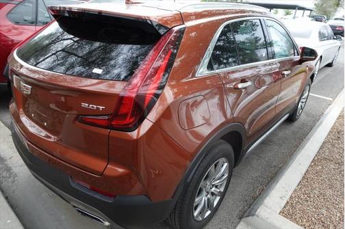 2019 Cadillac XT4 Premium Luxury