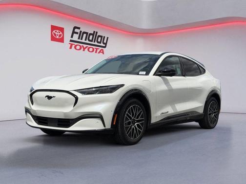 STAR WHITE MET TRI-COAT 2024 Ford Mustang Mach-E Premium